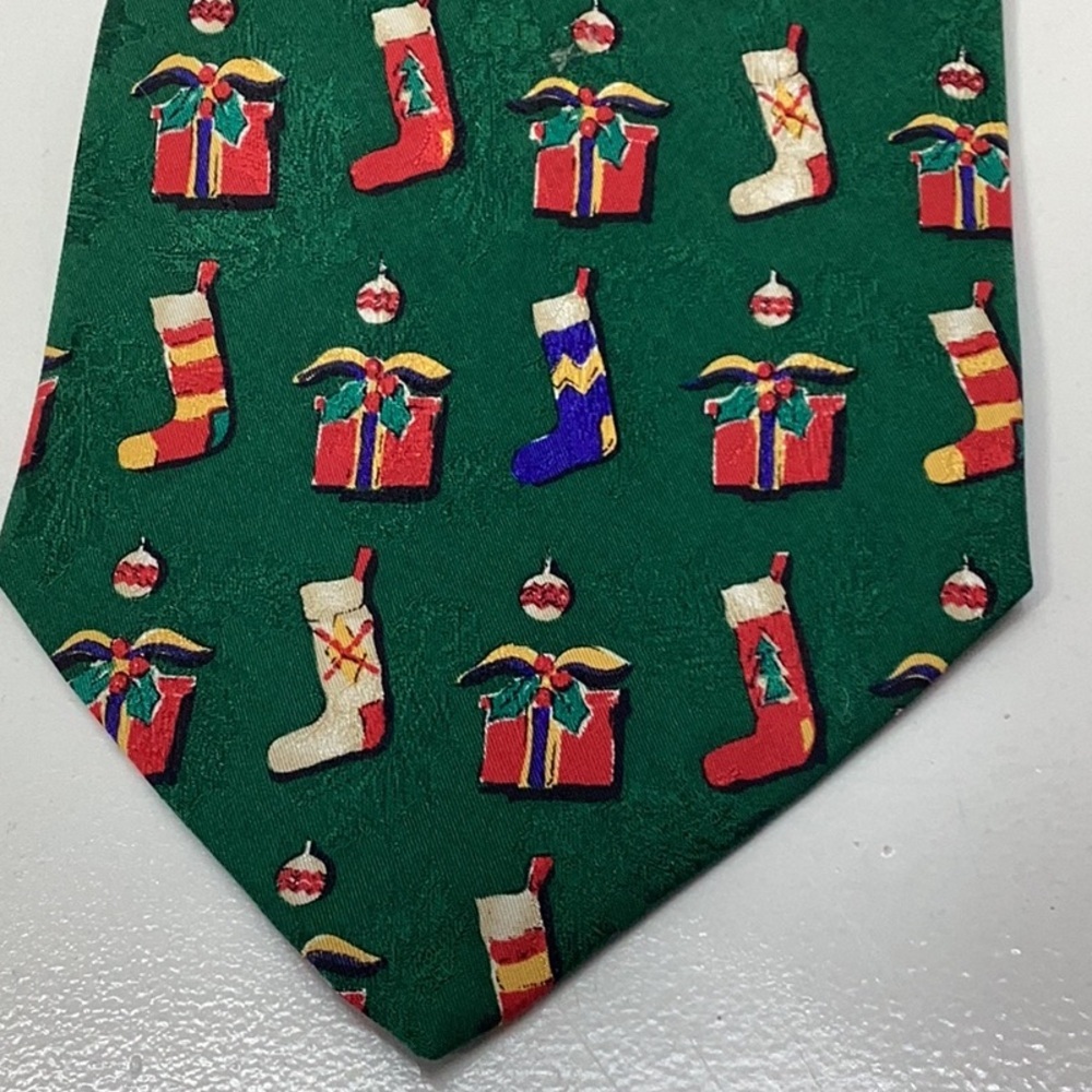 Robert Talbots Holiday Green Tie with Stockings, Gifts & Christmas Balls